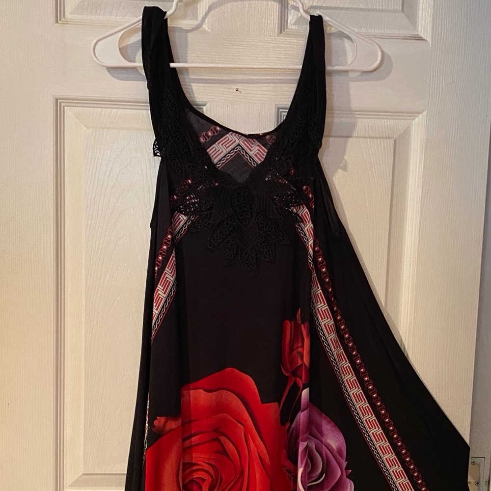 Dress - Picture 2 of 4